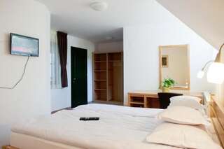 Курортные отели Lobogo Resort Влэхица Улучшенный двухместный номер с 1 кроватью-10